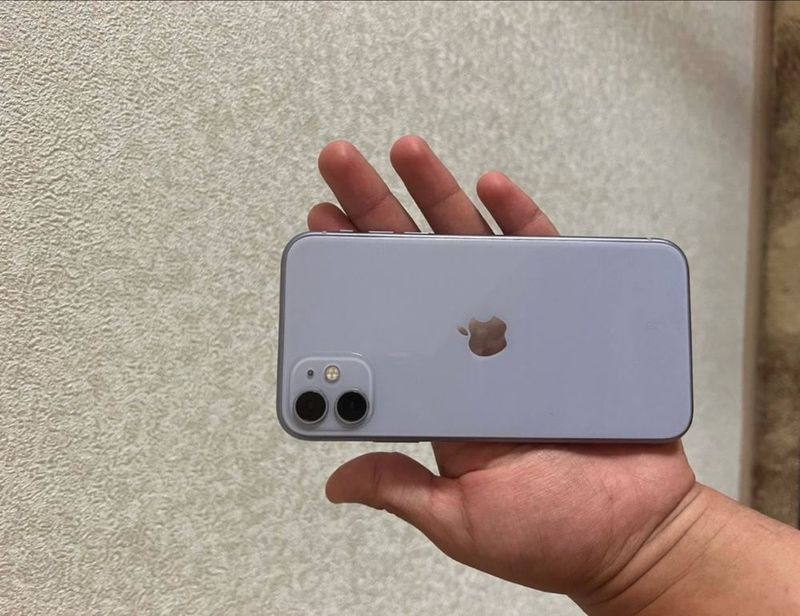IPHONE 11 sotiladi