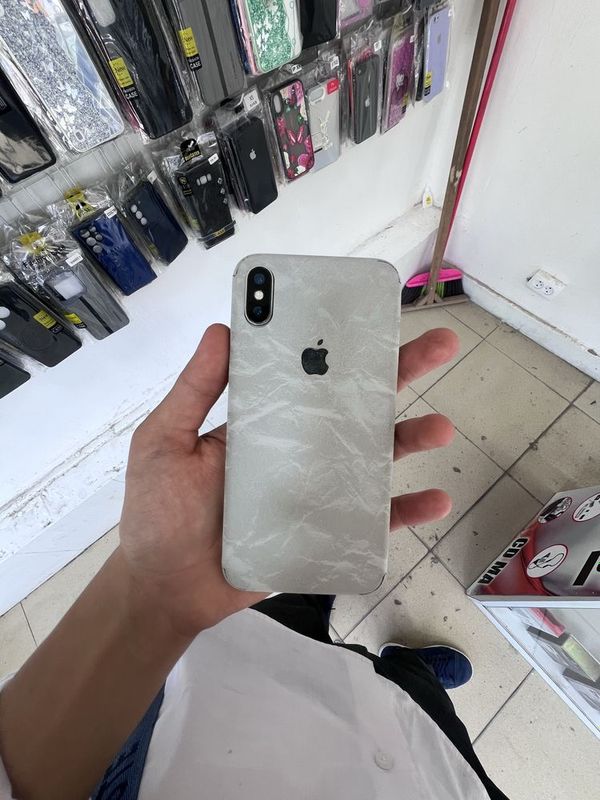 Iphone X sotiladi Iphone X sotiladi