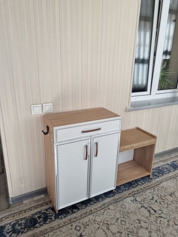 Продаётся обувницы новая.