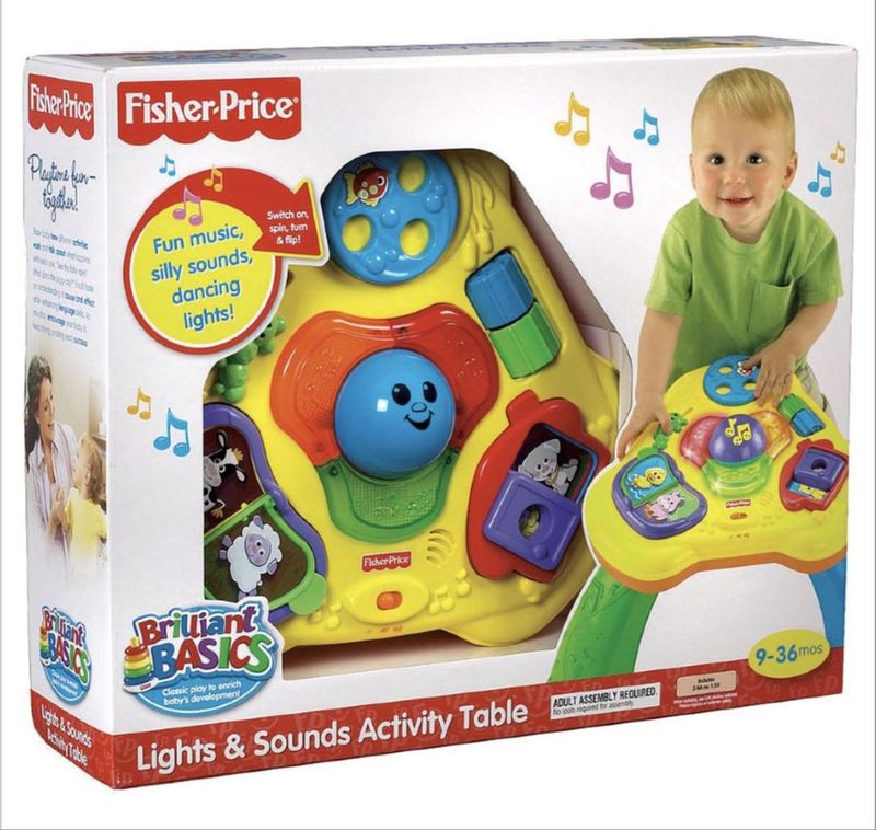 Игровой столик от Fisher Price