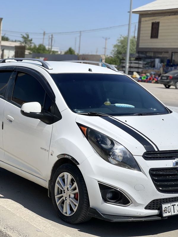 Chevrolet spark sotiladi Chevrolet spark sotiladi