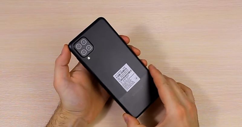 Samsung galaxy 12 сотилади Samsung galaxy 12 сотилади