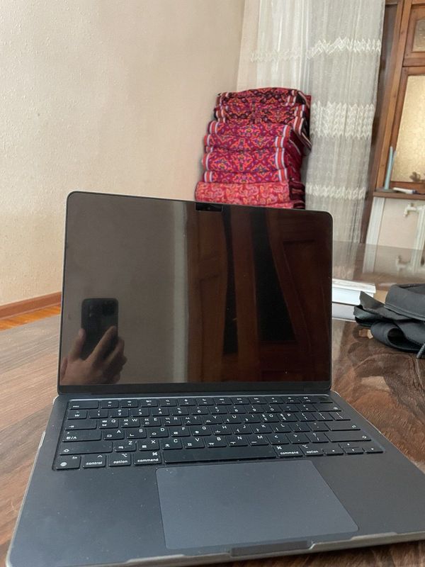 Продаются MacBook Air