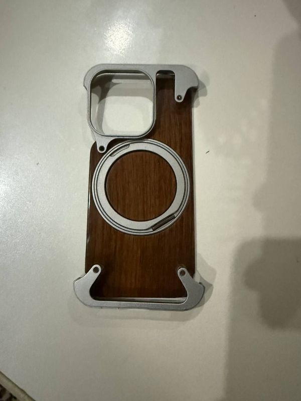 Iphone 15pro chexol Iphone 15pro chexol