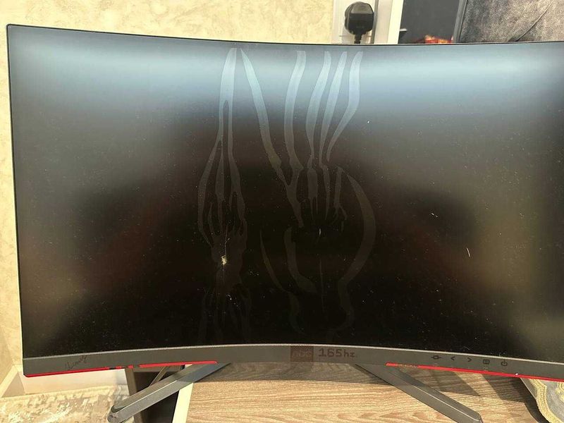 Монитор AOC 165hz 2k изогнутый