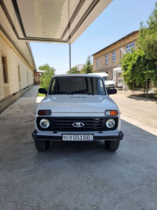 Lada Niva 2018 4x4 Lada Niva 2018 4x4