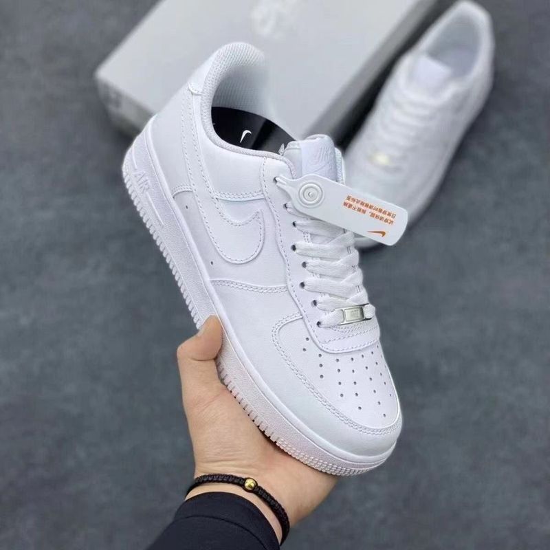 Кроссовки Nike Air Force 1