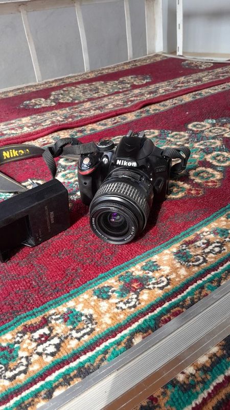 Nikon D 3200 foto apparat sotiladi srownj Nikon D 3200 foto apparat sotiladi srownj