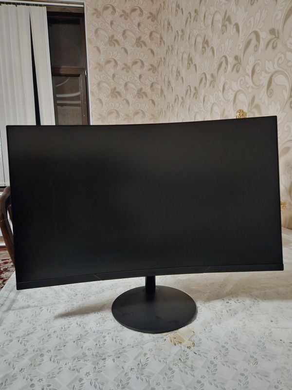 Monitor HKC 27 Full box