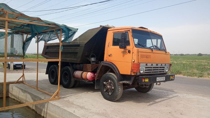 Kamaz samosval xolati yaxshi Kamaz samosval xolati yaxshi