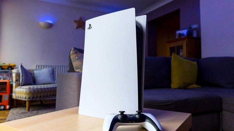 Продам PlayStation 5 slim digital