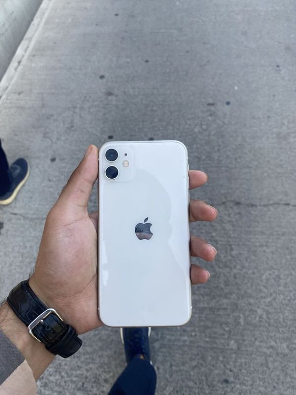 Apple iphone 11 Apple iphone 11