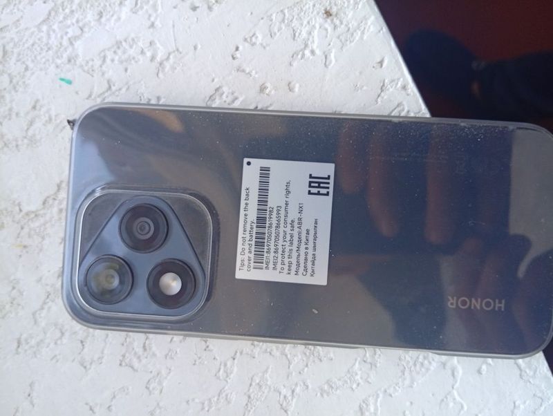 Honor 400 srochna sotiladi Honor 400 srochna sotiladi