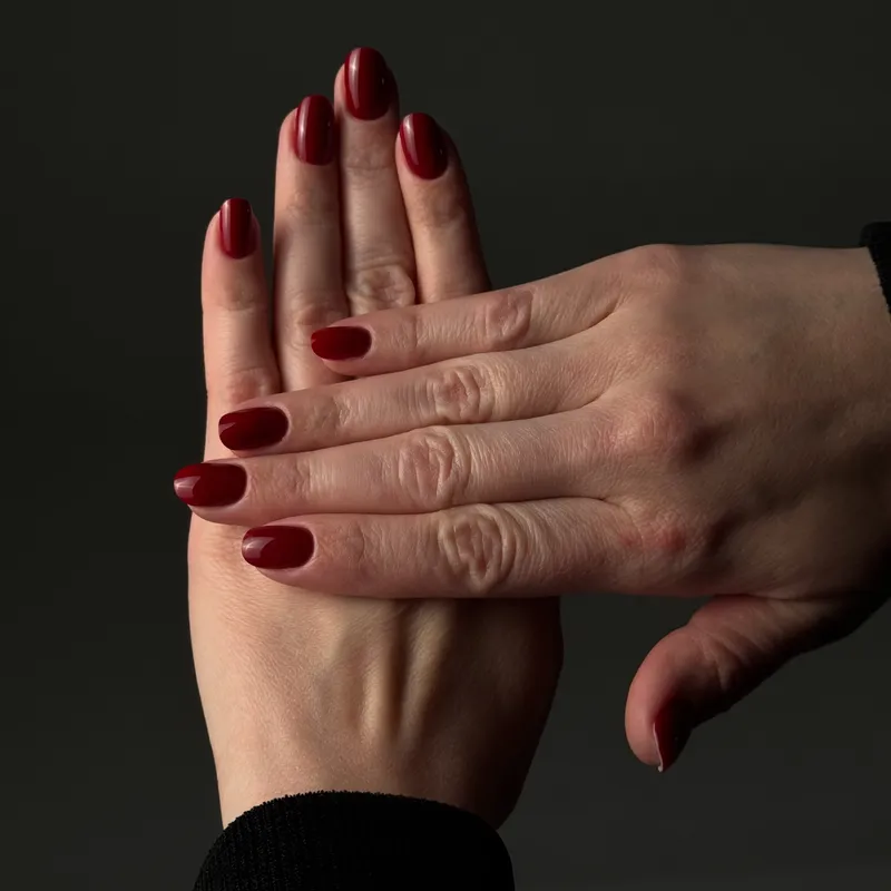 Маникюр с гель-лаком в центре (ЦУМ / Космонавты) Маникюр с гель-лаком в центре (ЦУМ / Космонавты)