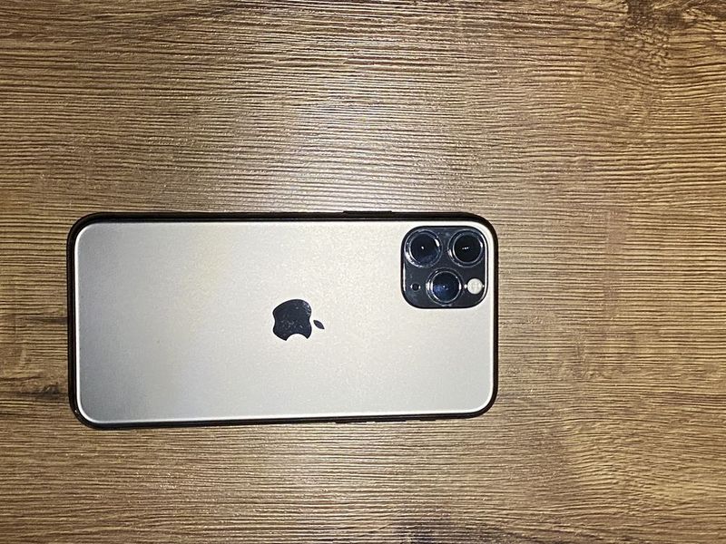 Iphone 11 Pro obmen yuq