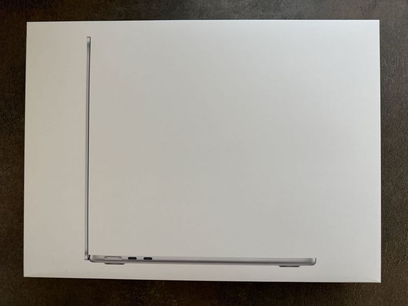 2024 MacBook Air M3 13.6 Silver 8gb Ram 256gb SSD Новый