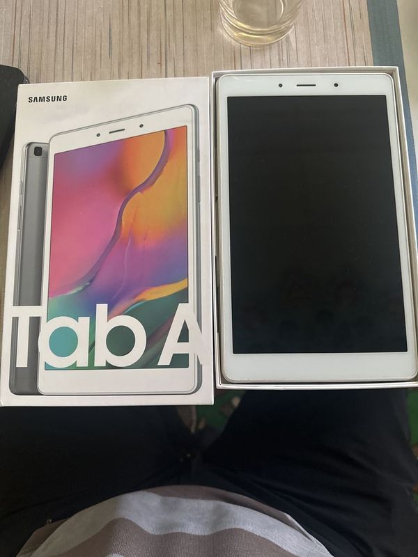 Продается планшет Samsung Tab A Продается планшет Samsung Tab A