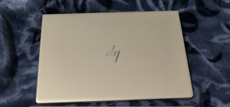 HP EliteBook 745 G6 Metall korpus