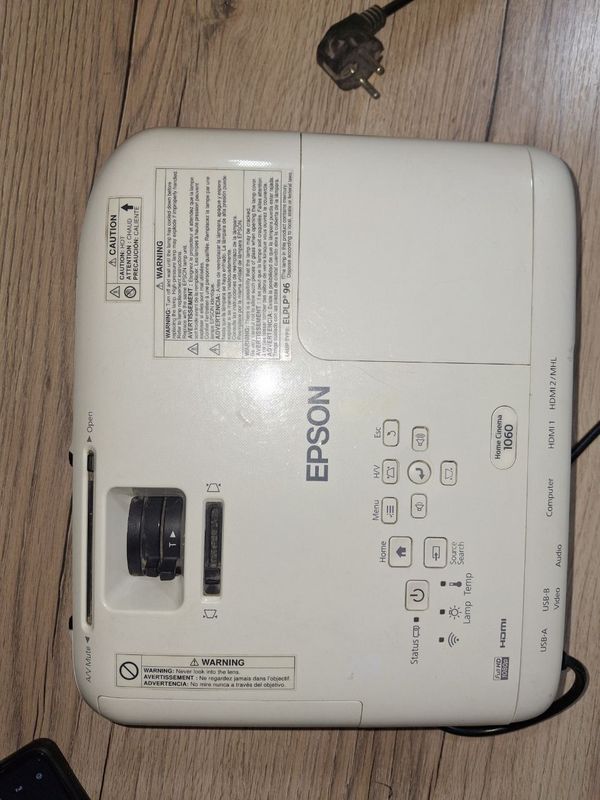 Epson proyektor HDMi