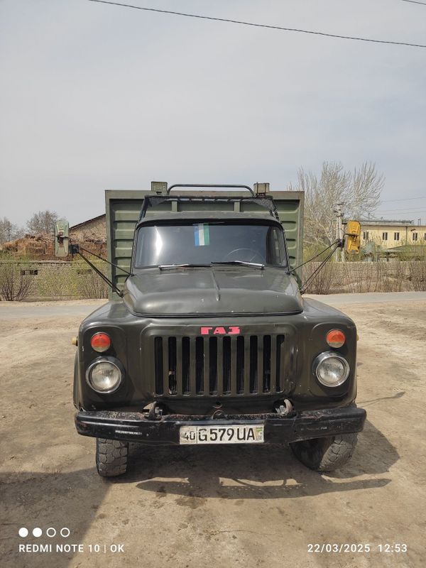 Gaz 53 sotiladi xolati yaxshi Gaz 53 sotiladi xolati yaxshi