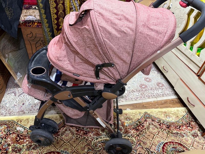 Коляска в хорошем состоянии Коляска в хорошем состоянии