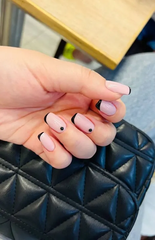 Обучение маникюра и педикюра с нуля Обучение маникюра и педикюра с нуля