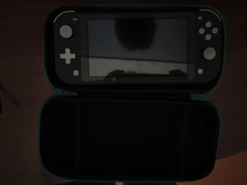 Nintendo switch lite 128gb прошитый + чехол и накладки на стики Nintendo switch lite 128gb прошитый + чехол и накладки на стики