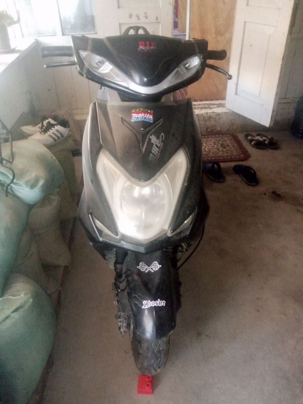 Skuter benzinli 150 kubali mator
