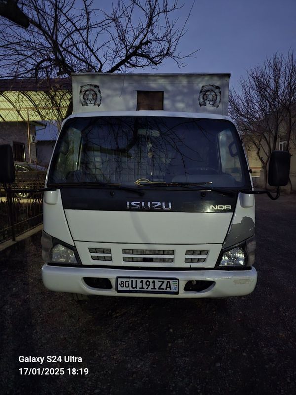 Isuzu NQR71 2012 yil polniy zavod