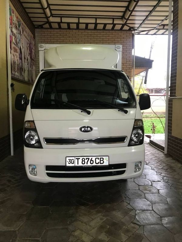 KIA Bongo юк автомобили сотилади. Йили 2014 Продается KIA Bongo