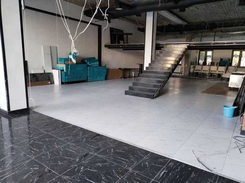 Сдается Нежилое 363 м² 1-линия+парковка Ор: ЖК Новомосковская (ГМТ) Сдается Нежилое 363 м² 1-линия+парковка Ор: ЖК Новомосковская (ГМТ)