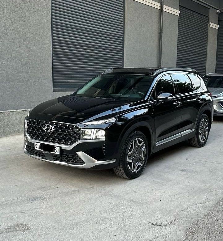 Hyundai santafe 2022 3.5 full qora Hyundai santafe 2022 3.5 full qora