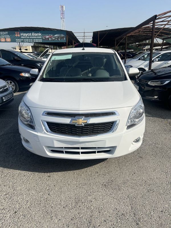 Chevrolet cabolt stayl noviy salon