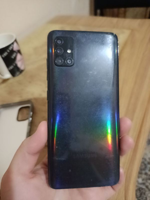 Samsung A51 64 taliy srochna sotiladi
