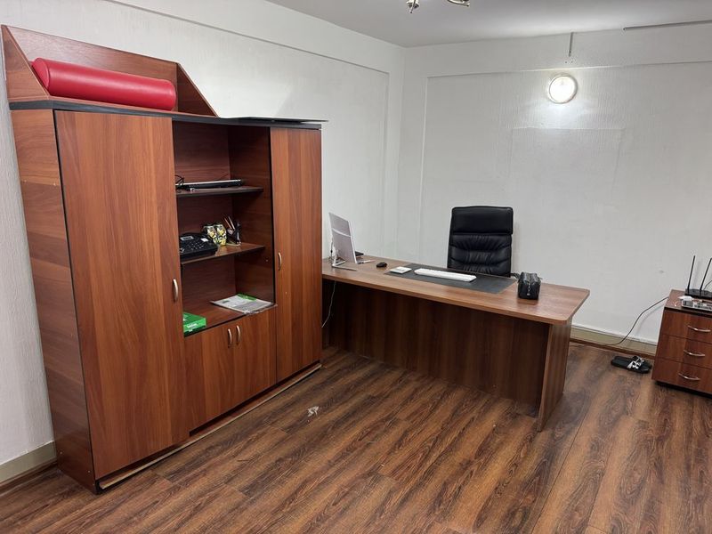 Продается офисная мебель Продается офисная мебель