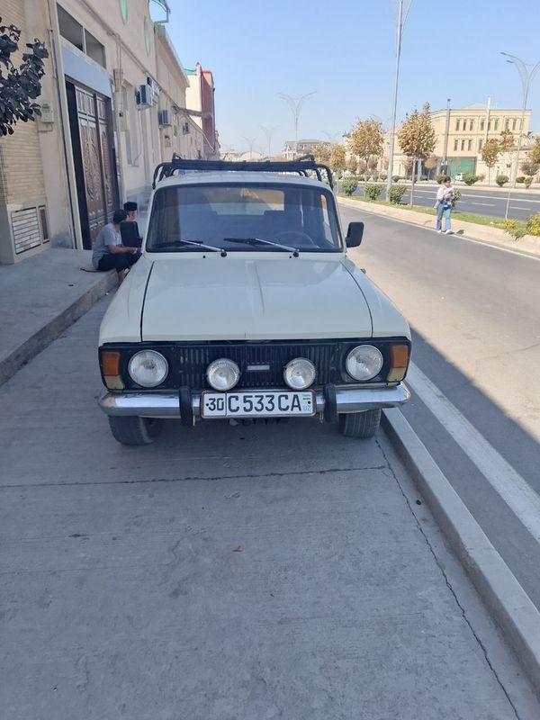 Автомобиль москвич Комби. В хорошем состоянии и