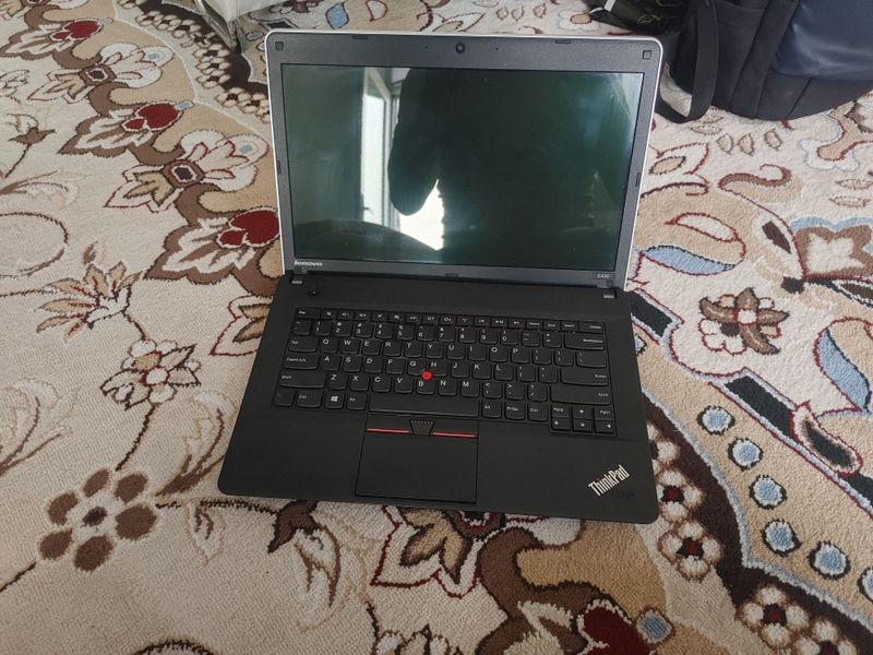 Lenovo Noutbook yangidek core i5 Lenovo Noutbook yangidek core i5