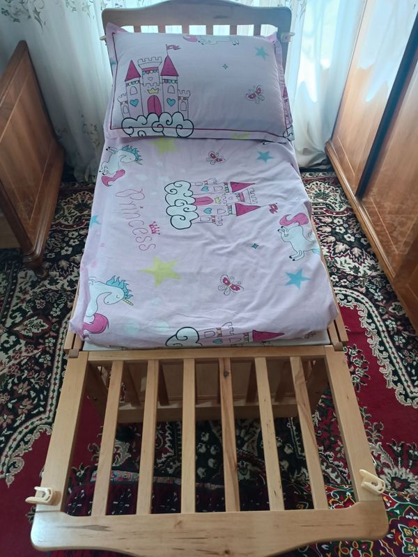 Продам детскую кровать Продам детскую кровать