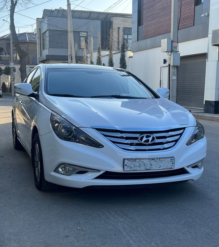 Hyundai Sonata Фул комплектация