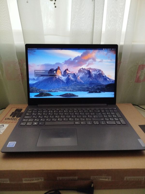 Lenovo V15 82C3 sotiladi