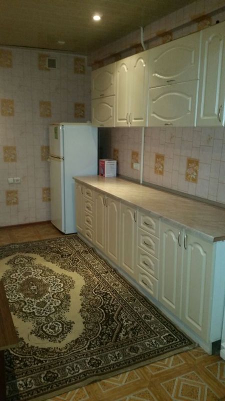 Продам кухонный гарнитур Продам кухонный гарнитур