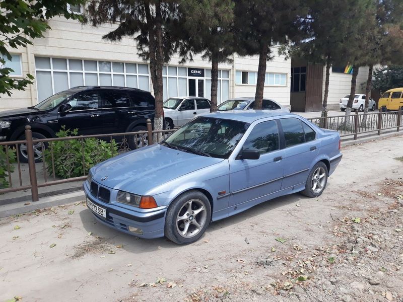 Продаю BMW e36 Продаю BMW e36
