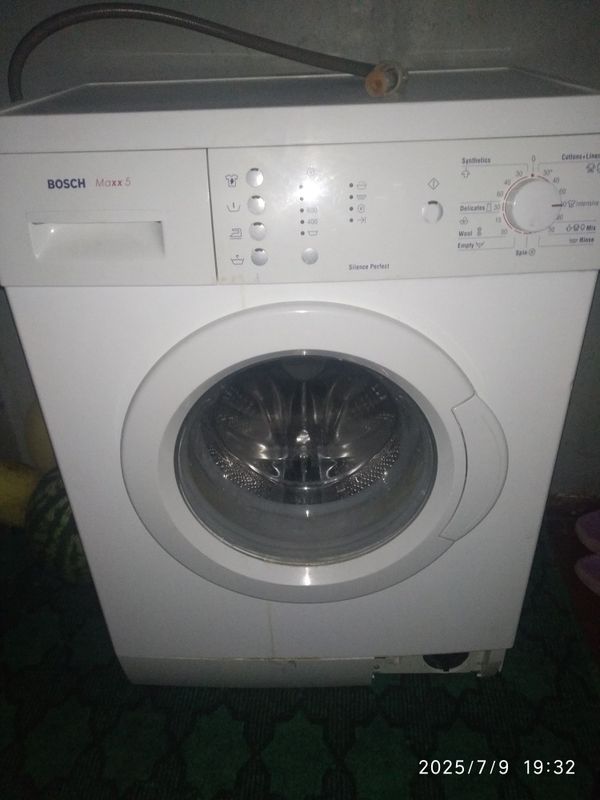 Продам стиральную машину BOCH Продам стиральную машину BOCH