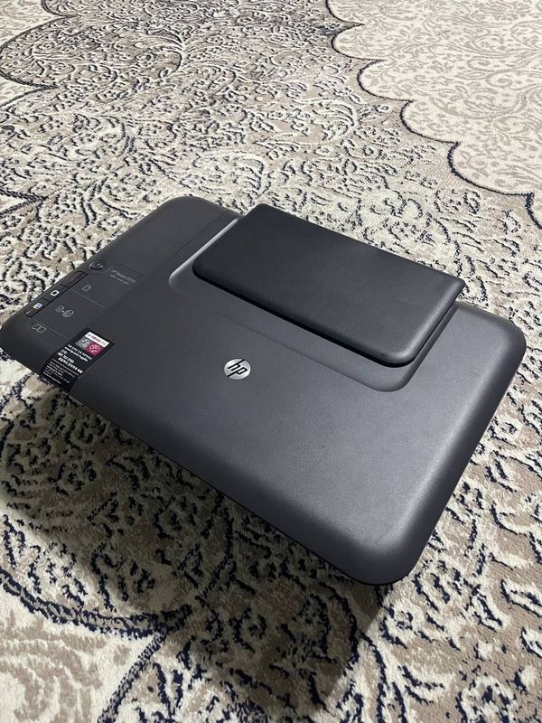 Принтер Hp DESKJET 2050 Принтер Hp DESKJET 2050