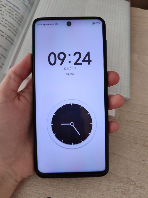 Продаётся телефон redmi note 9