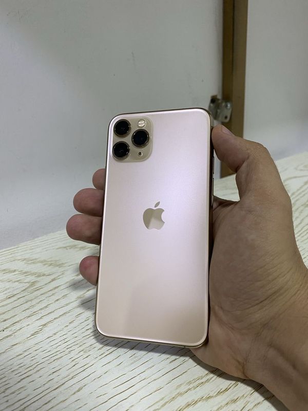 Iphone 11 pro 64 gb Iphone 11 pro 64 gb