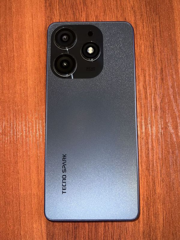 TECNO SPARK 10 Pro 8.8+5/256gb fioletiviy TECNO SPARK 10 Pro 8.8+5/256gb fioletiviy