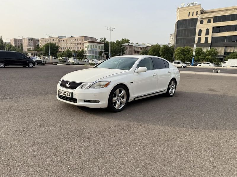 Продаётся Lexus GS 430!