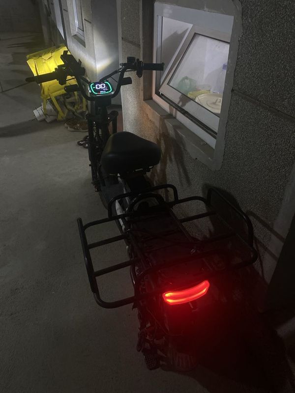 Elektrovelosiped Elektrovelosiped