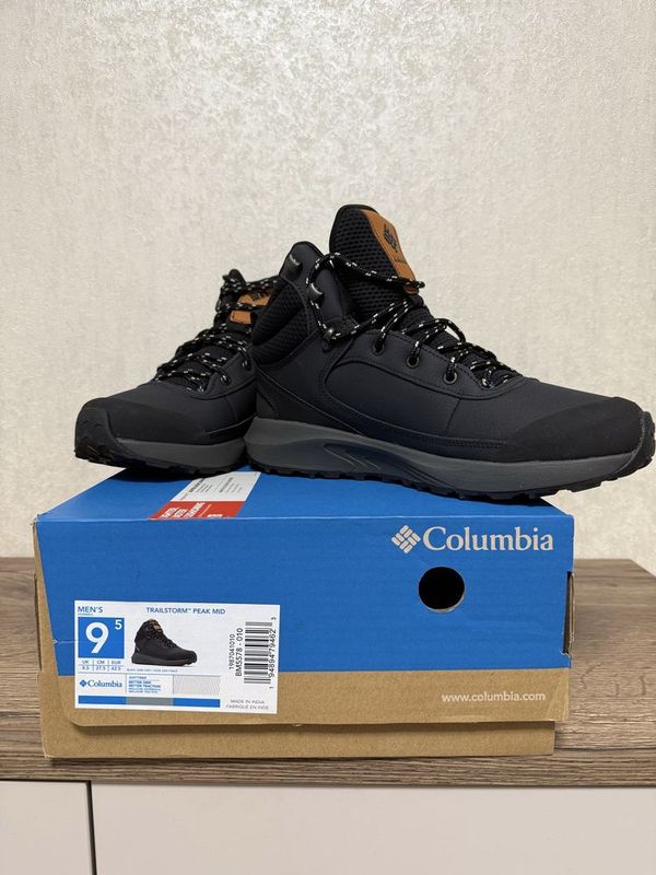 Продам оригинальные ботинки columbia привезли из штатов. Продам оригинальные ботинки columbia привезли из штатов.